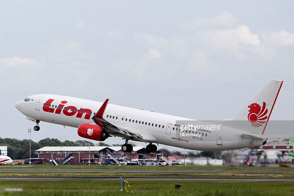 A Lion Air aircraft is taking off from Soekarno-Hatta International Airport in Cengkareng, Indonesia on Monday, April 15, 2013. Photographer: Dimas Ardian/Bloomberg