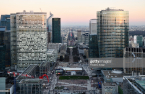 Korean firms in all-out effort to sell down Paris office buildings