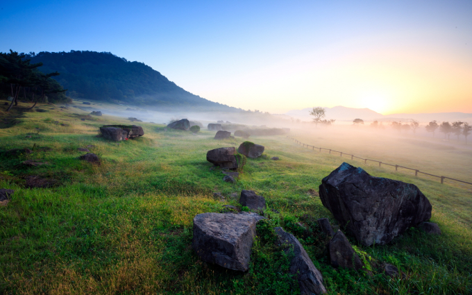 Gochang Dolmen Site that has 447 dolmens scattered around was designated as a UNESCO World Heritage Site in 2000.