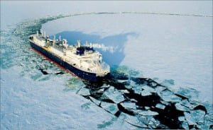 Daewoo　Shipbuilding's　icebreaking　LNG　carrier