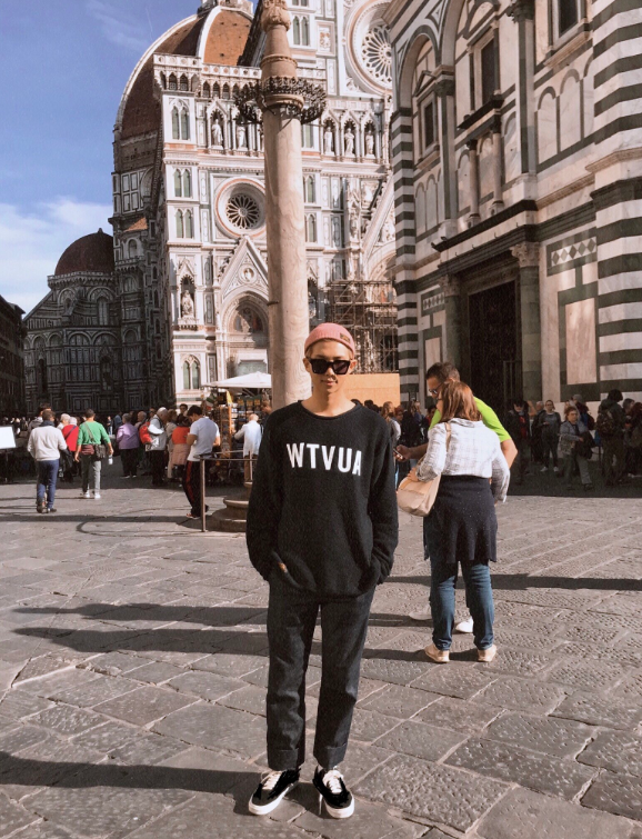 BTS　member　RM　in　Italy　(Courtesy　of　Twitter)