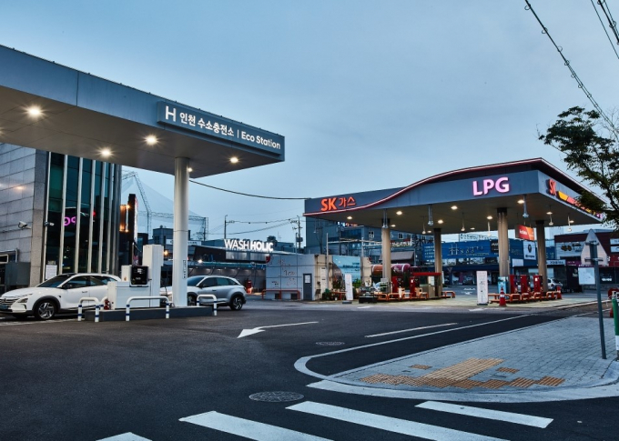 SK's　first　station　for　both　LPG　and　hydrogen　built　in　Incheon　in　Nov.　2019　as　part　of　a　pilot　program