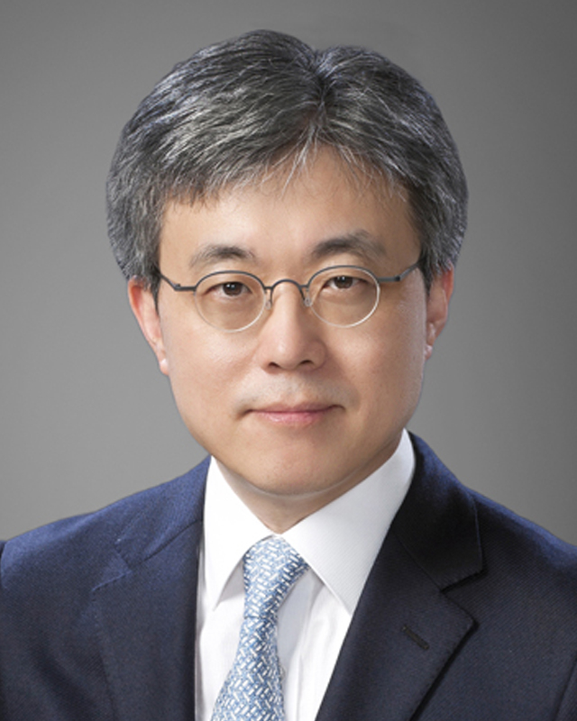 Samsung　foundry　business　chief　Choi　Si-young