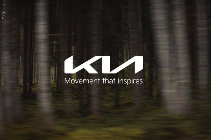 Kia's　new　logo　and　slogan