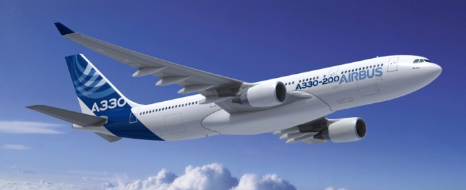 An aircraft with a Trent engine (Airbus A330), produced by Rolls-Royce