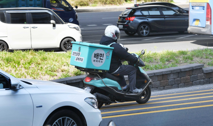 Seoul to lower bar for M&As; easing rules over PEF deals