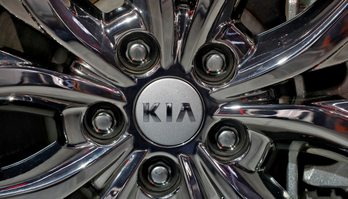 Kia shares jump on .6 bn Apple Car project news