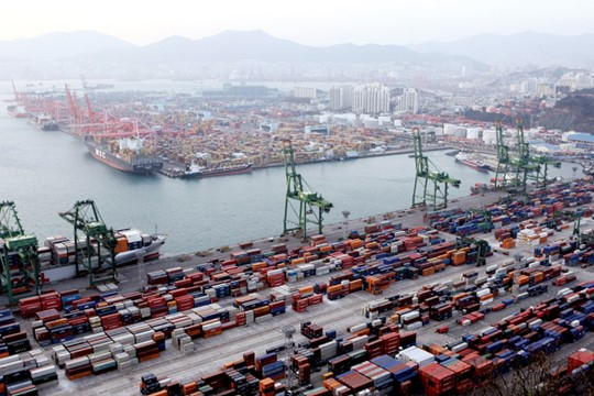 Korea　remains　world's　7th-largest　exporter　despite　drop　in　exports