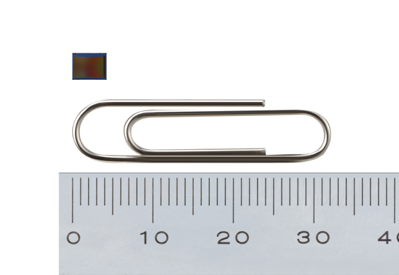 A 0.7-micrometer image sensor