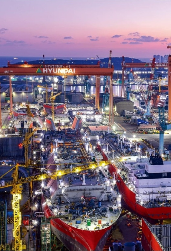 Hyundai Heavy's Ulsan dockyard (Courtesy of Hyundai Heavy Industries)