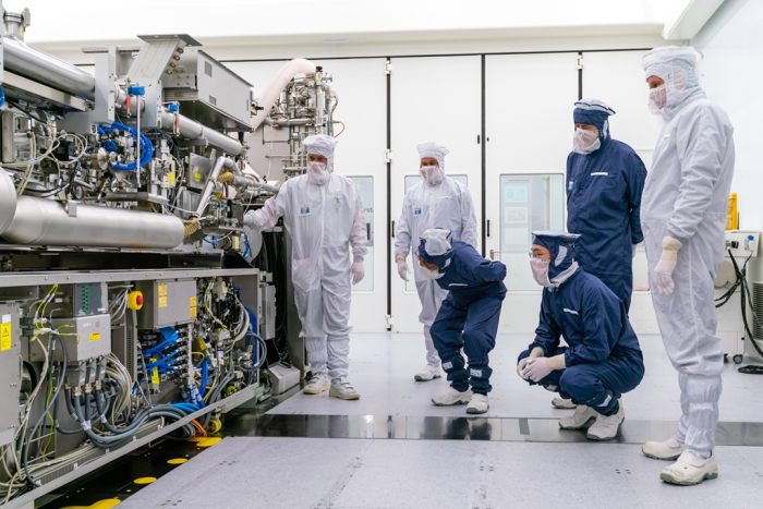 Samsung Electronics Vice Chairman Jay Y. Lee visits ASML's headquarters in October 2020.