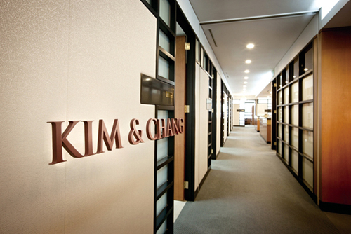 Global　law　firms　in　Korea　hunt　for　talent　amid　growing　outbound　M&As