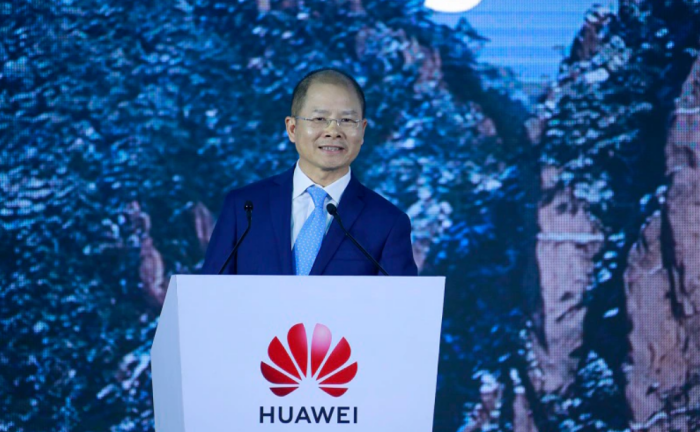 Huawei Chairman Eric Xu speaks at the company's Global Analysts Summit (Courtesy of Huawei)