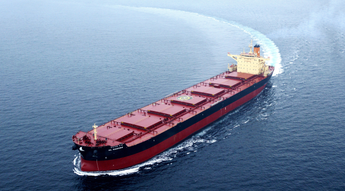 H-Line　Shipping's　bulk　carrier