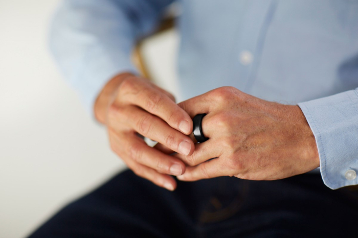 Sky Labs' ring-type heart rhythm monitoring device, CART-I. (Courtesy of Sky Labs)