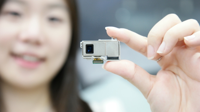 A Samsung Electro-Mechanics camera module
