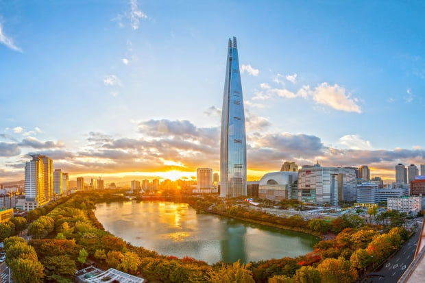 Lotte　Group's　Lotte　World　Tower