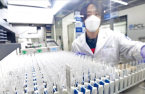 Chip shortage hits Korea’s COVID-19 diagnostic device manufacturers