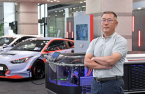 Hyundai Motor chief Chung wins top accolade at 2021 Autocar Awards