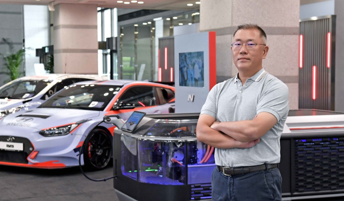 Hyundai　Motor　chief　Chung　wins　top　accolade　at　2021　Autocar　Awards