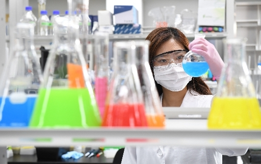 JW Pharmaceutical's laboratory