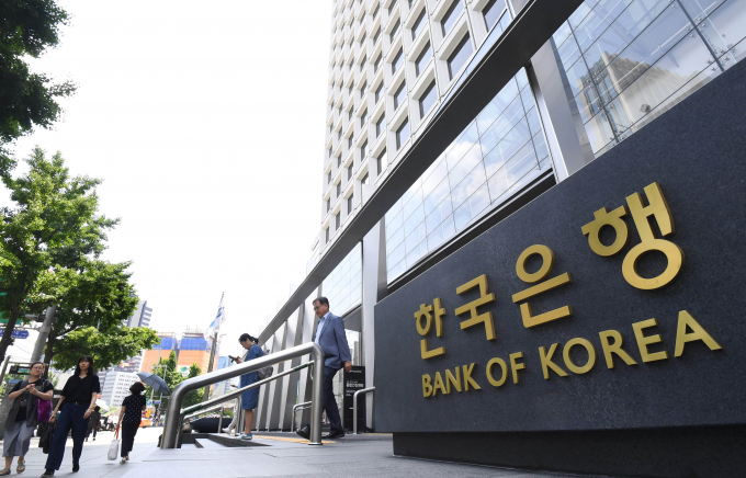 Bank　of　Korea　governor　sends　stronger　signal　to　raise　rates　this　year