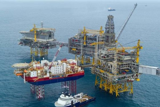 Lundin's offshore oil rig (Courtesy of Lundin Energy).