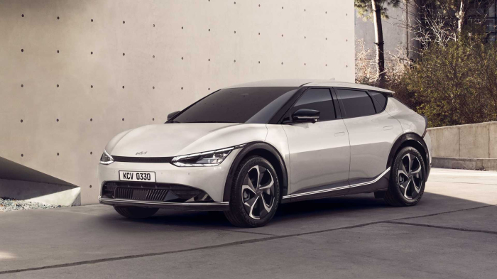 EV6 by Kia