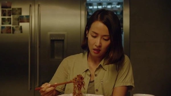 Ram-don, or Jjapaguri, in Parasite uses Nongshim’s black bean sauce-based Jjapagetti.