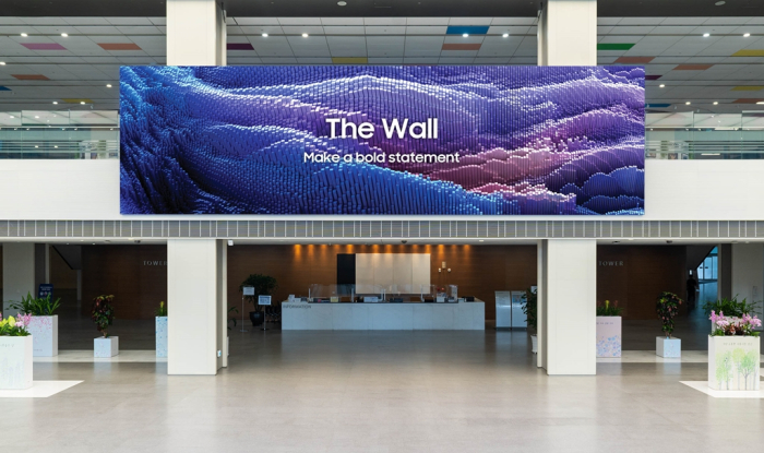 Samsung　launches　upgraded　commercial　MicroLED　display　The　Wall