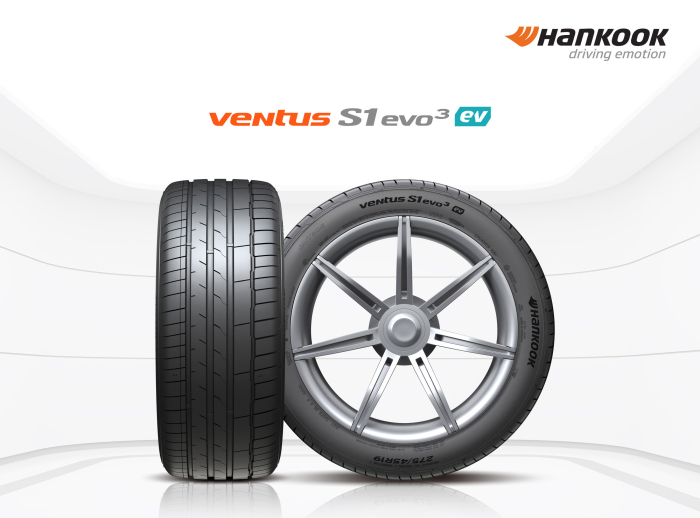 Hankook Tire's Ventus S1 evo3 EV.