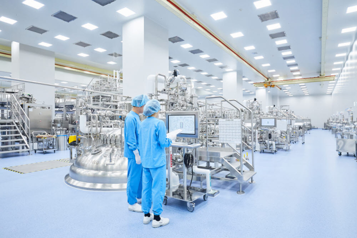 The　Bioreactor　Hall　at　Samsung　Biologics　Plant　3,　Incheon. 