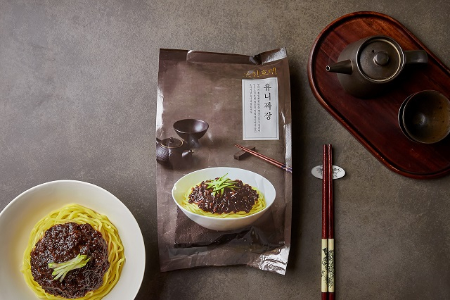 Even the country’s top hotels like Shinsegae Josun are launching HMR products to compete.