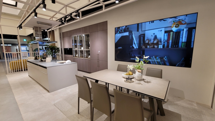 Hanssem's interior and furniture store