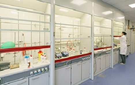 A　research　lab　(Courtesy　of　Kadans　Life　Science　Partner)