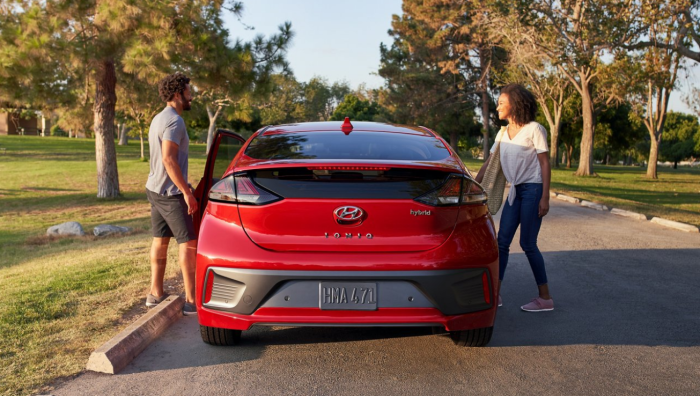 2021　Hyundai　Ioniq　Hybrid　sold　11,411　units　in　the　US　between　January　and　July　this　year.