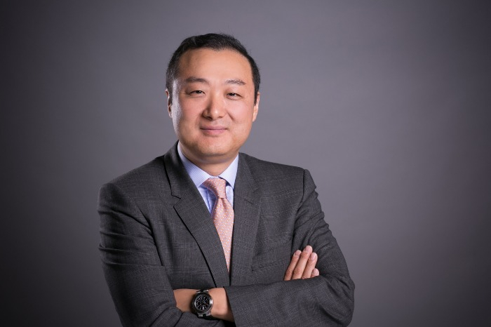 Jae　Yoon,　Asia　head　and　CIO　of　New　York　Life　Investments