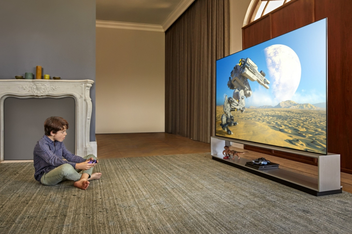 LG's　gaming　OLED　TV