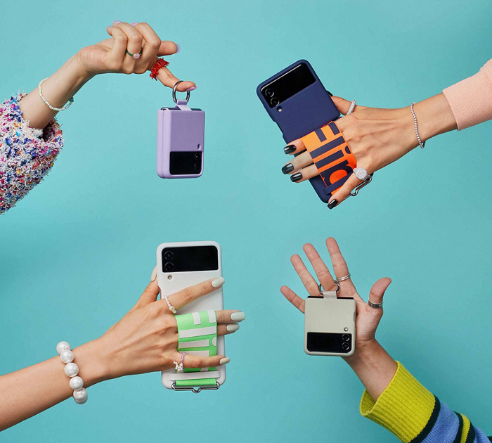 Samsung's third-generation foldable devices have become fashion items among Korean millenials.