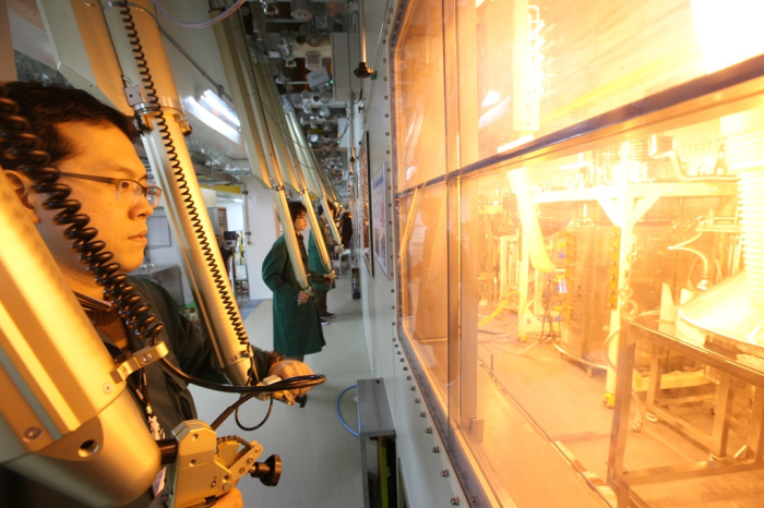 Korea Atomic Energy Research Institute’s researchers are developing nuclear fuel reprocessing technologies at a pyroprocessing facility.