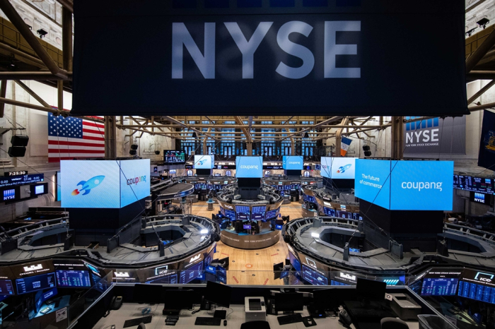 Coupang　listed　its　shares　on　the　NYSE　in　March