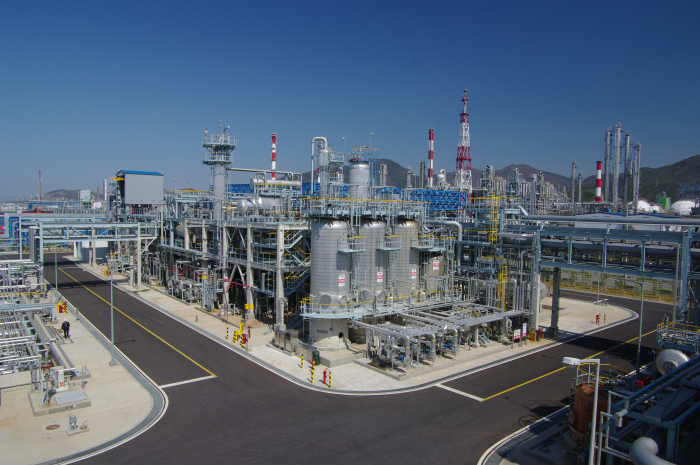 DL　Chemical's　polybutene　plant　in　South　Korea