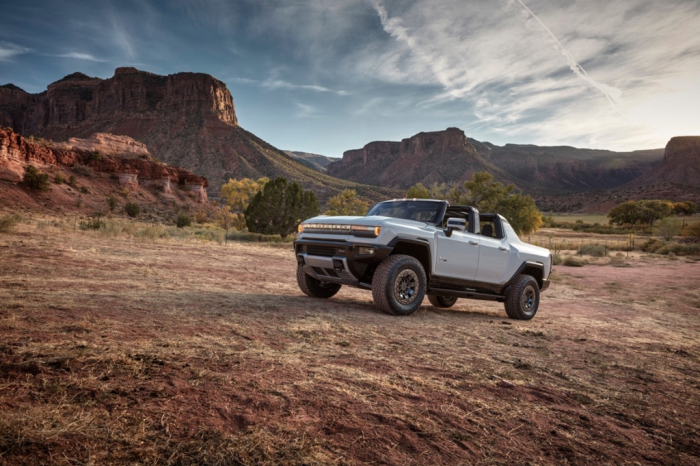 GM's　GMC　Hummer　EV