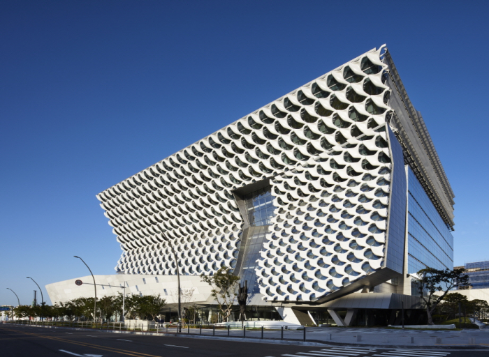 Kolon Group's One & Only Tower