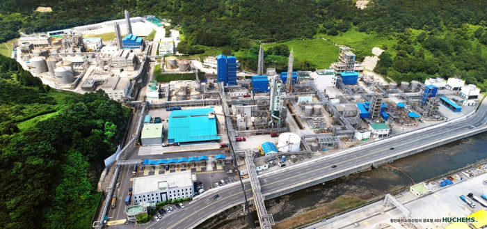 Hu-Chems nitric acid production facilities in Yeosu city, South Jeolla Province, South Korea.