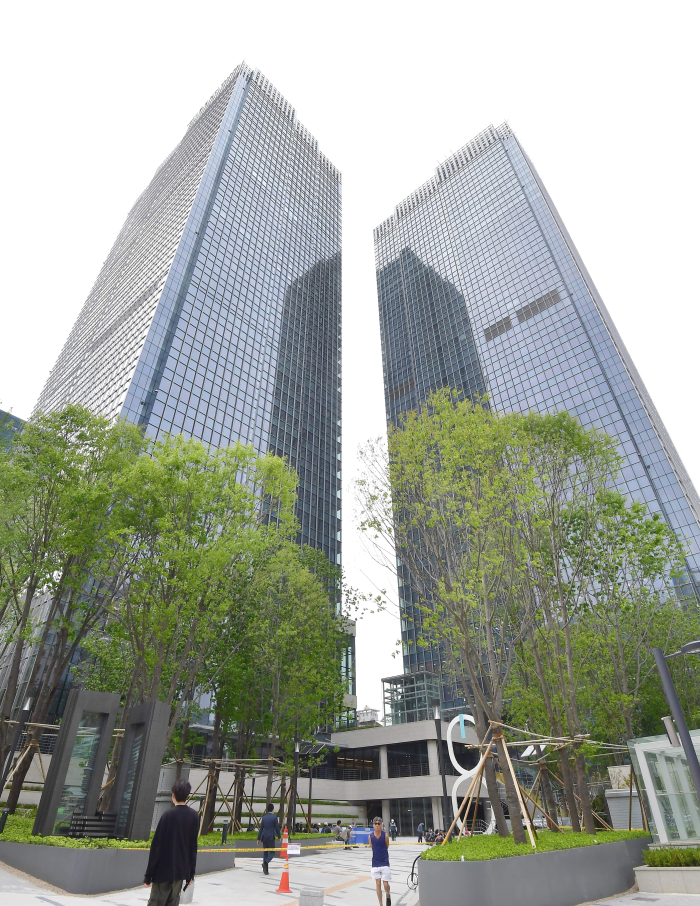 Josun Palace Hotel in Seoul, which IGIS bought and redeveloped into a super-luxury hotel