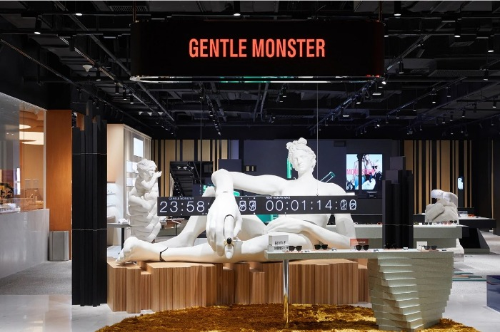 Gentle　Monster's　flagship　store　in　SKP　Shanghai　combines　sculpture　and　digital　art