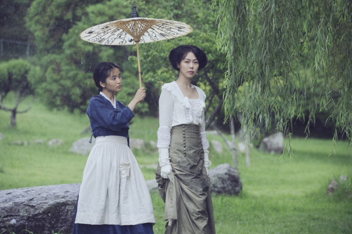 The　Handmaiden,　a　Cannes　competition　title　directed　by　Park　Chan-wook