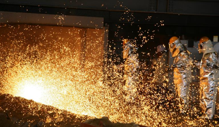 Steel　scrap　in　high　demand　on　steelmakers'　emissions-cut　efforts