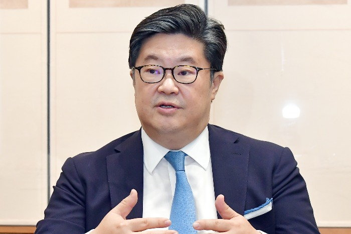 Michael　ByungJu　Kim,　chairman　of　MBK　Partners 